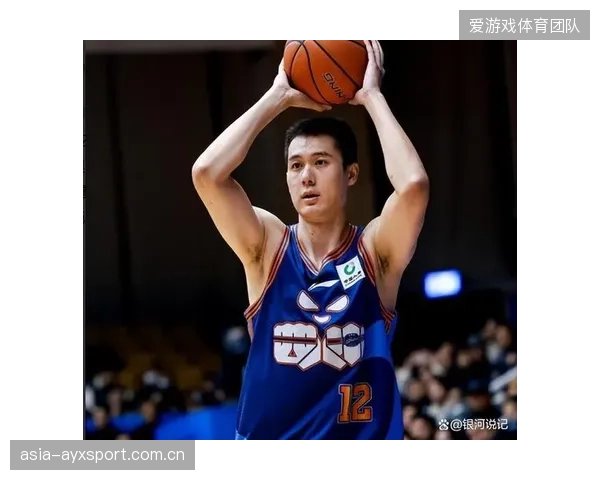 四川队本赛季常规赛未尝胜绩，创造了CBA历史最差战绩纪录，球队重建迫在眉睫。